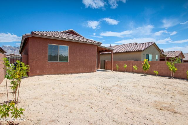 9239 N Peridot Vista Avenue, Tucson, AZ 85742
