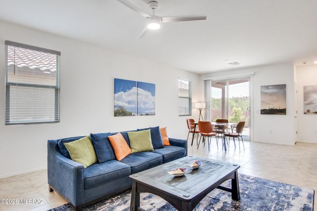 9239 N Peridot Vista Avenue, Tucson, AZ 85742