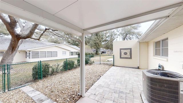 8665 SW 94TH STREET E, Ocala, FL 34481