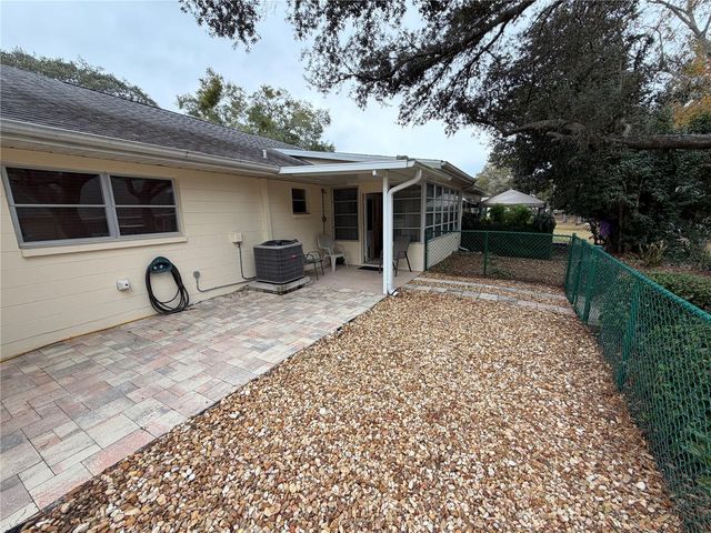 8665 SW 94TH STREET E, Ocala, FL 34481
