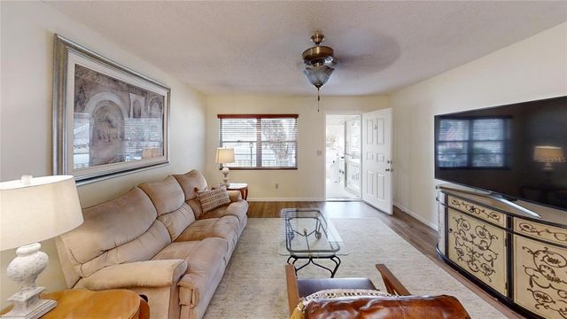 8665 SW 94TH STREET E, Ocala, FL 34481