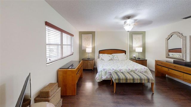 8665 SW 94TH STREET E, Ocala, FL 34481