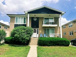 4533 Elm Avenue, Brookfield, IL 60513