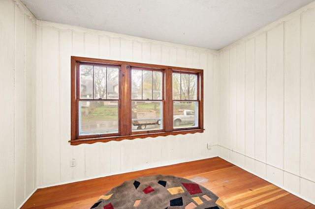 873 Carroll Avenue, Saint Paul, MN 55104