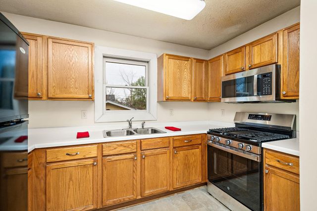 873 Carroll Avenue, Saint Paul, MN 55104