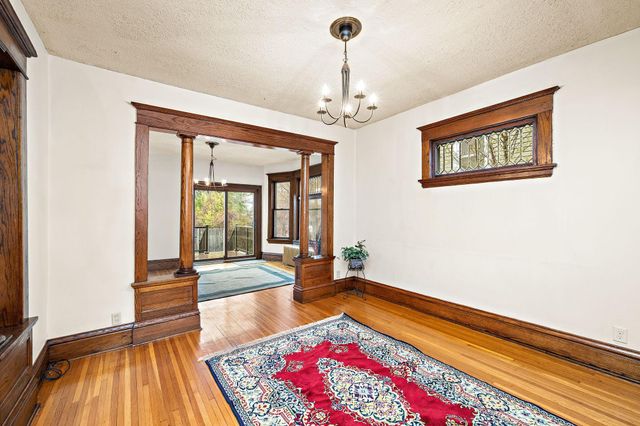 873 Carroll Avenue, Saint Paul, MN 55104