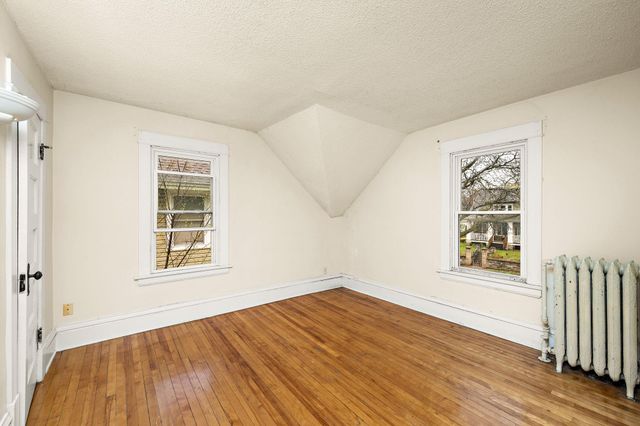 873 Carroll Avenue, Saint Paul, MN 55104