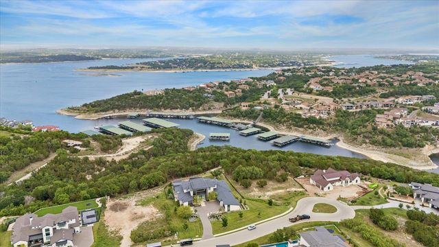 625 Vendemmia BND, Austin, TX 78738
