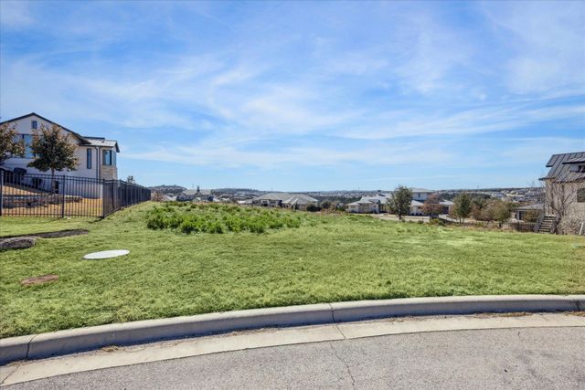 625 Vendemmia BND, Austin, TX 78738