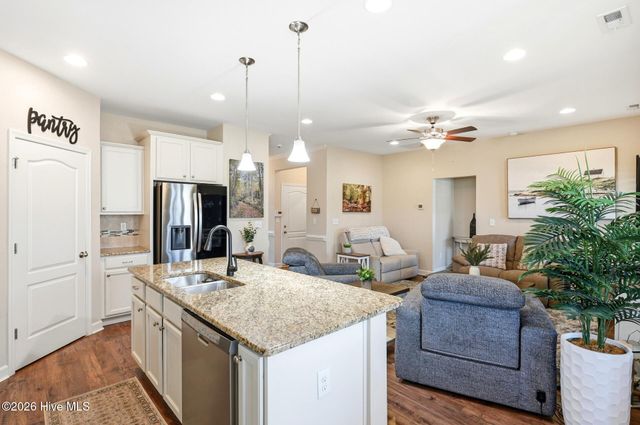 18 Lighthouse Cove Loop, Calabash, NC 28467