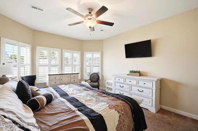 18 Lighthouse Cove Loop, Calabash, NC 28467
