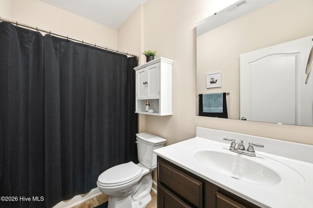 18 Lighthouse Cove Loop, Calabash, NC 28467