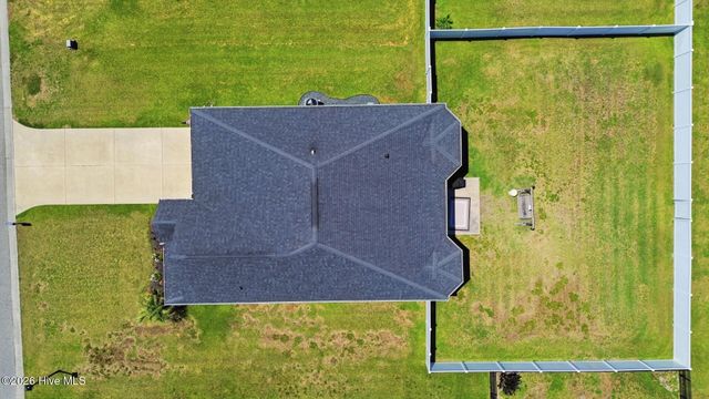 18 Lighthouse Cove Loop, Calabash, NC 28467