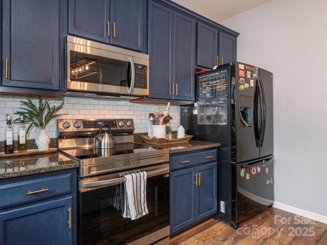 8208 Stourhead Gardens Lane, Waxhaw, NC 28173