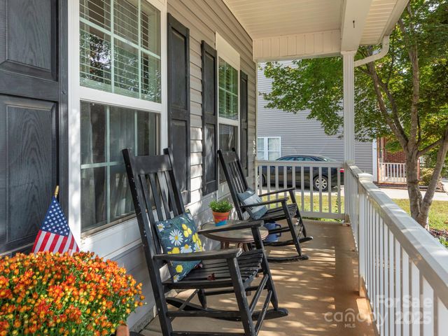 8208 Stourhead Gardens Lane, Waxhaw, NC 28173