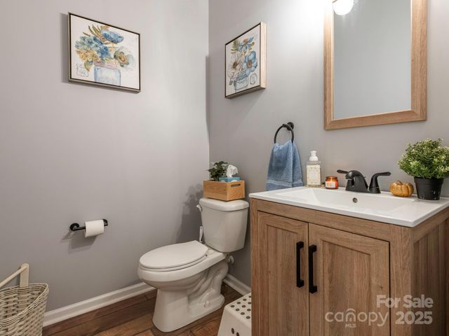 8208 Stourhead Gardens Lane, Waxhaw, NC 28173