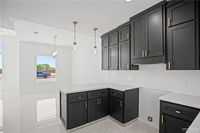 617 E Sadie Street, Edinburg, TX 78541