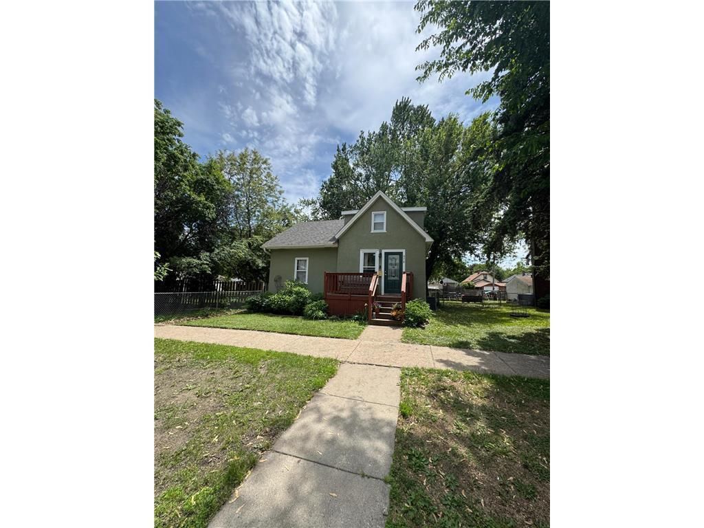 878 Monroe Court, Saint Paul, MN 55102 — photo 2