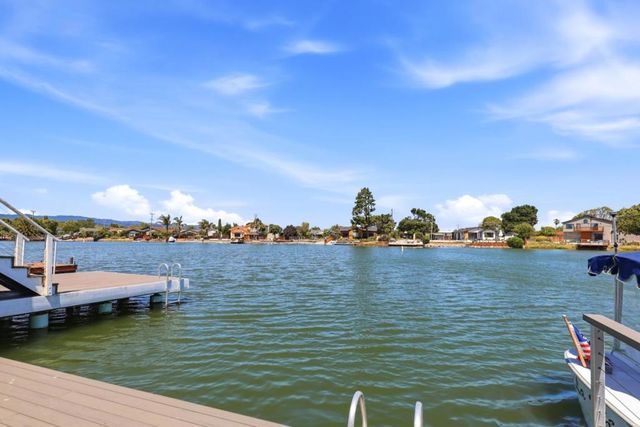 1259 Shoal Drive, San Mateo, CA 94404