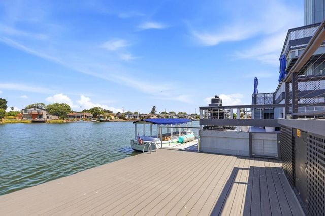 1259 Shoal Drive, San Mateo, CA 94404