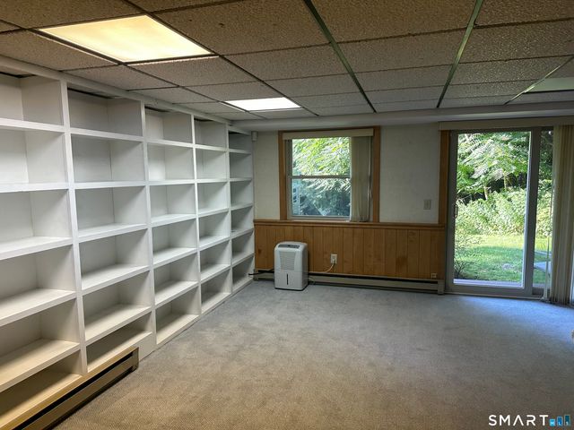 88 Quarry Dock Road 88, Branford, CT 06405