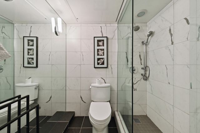 1300 N ASTOR Street 14C, Chicago, IL 60610