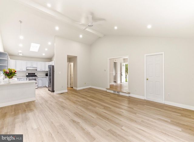 129 N NEW ST, Clayton, NJ 08312