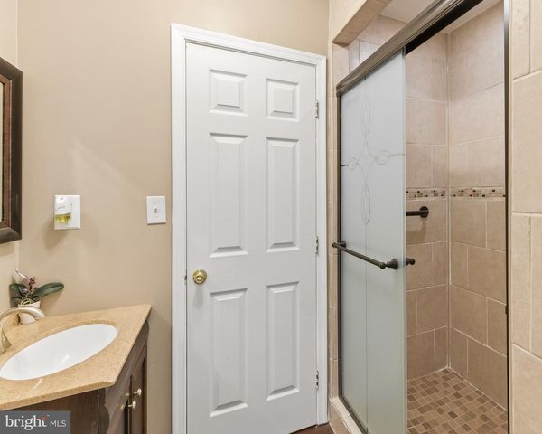 129 N NEW ST, Clayton, NJ 08312