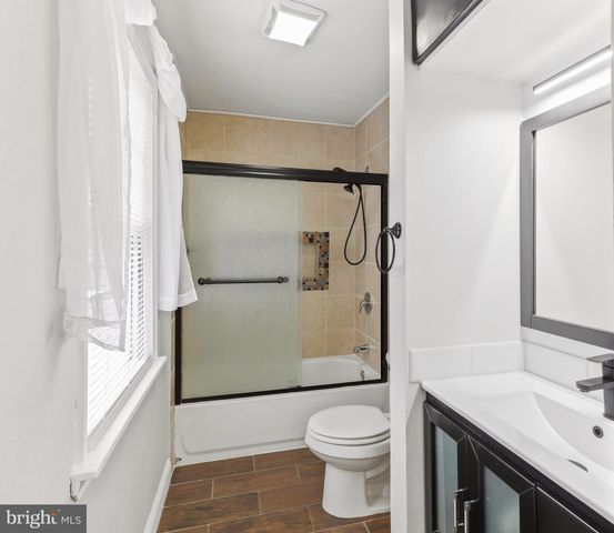 129 N NEW ST, Clayton, NJ 08312
