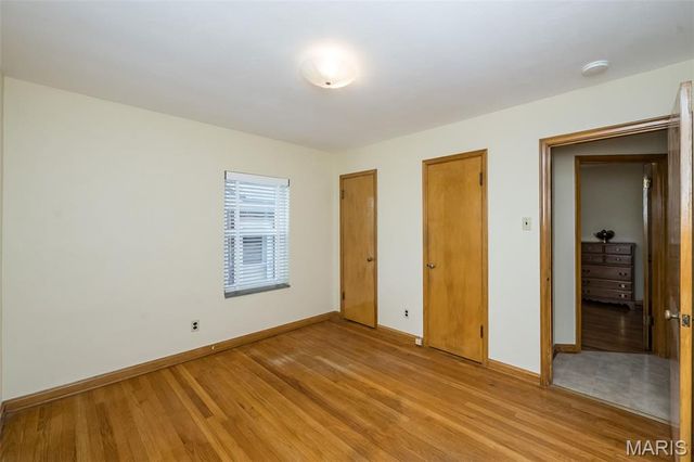 7401 Sharp Avenue, St Louis, MO 63116
