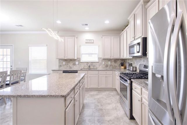 2601 Glenbrook Lane, Conyers, GA 30012