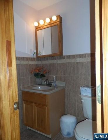 404-406 Chestnut Street 30, Newark, NJ 07105