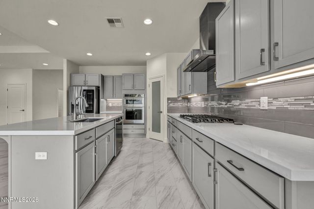 556 Alfalfa Fields Lane, Reno, NV 89521