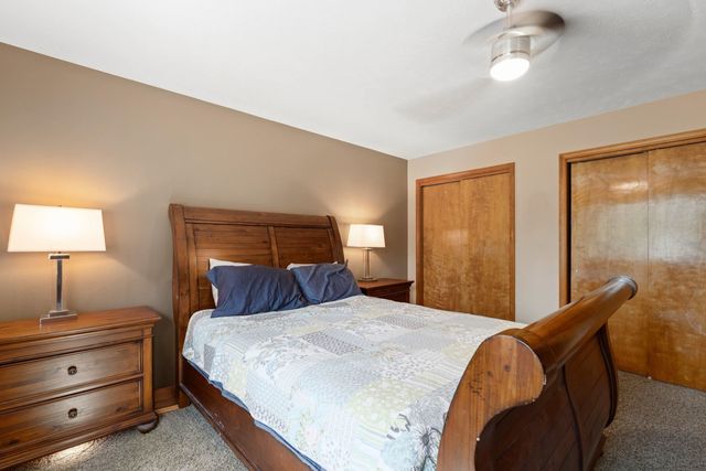 6923 N Douglass St, Spokane, WA 99208