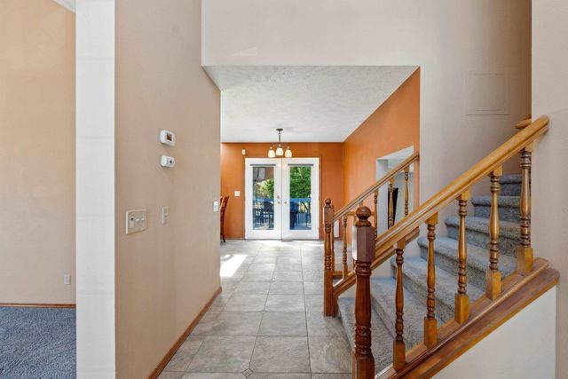6923 N Douglass St, Spokane, WA 99208
