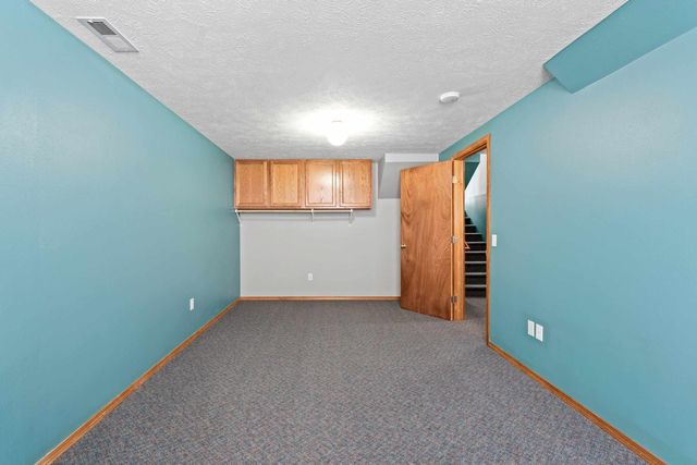 6923 N Douglass St, Spokane, WA 99208