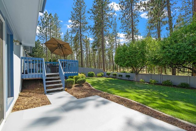 6923 N Douglass St, Spokane, WA 99208