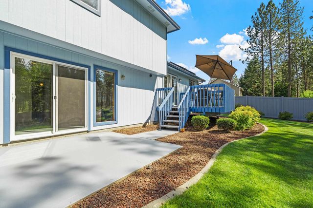 6923 N Douglass St, Spokane, WA 99208