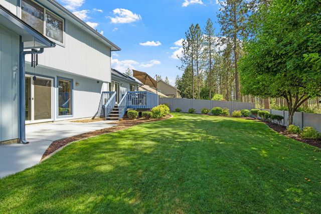 6923 N Douglass St, Spokane, WA 99208