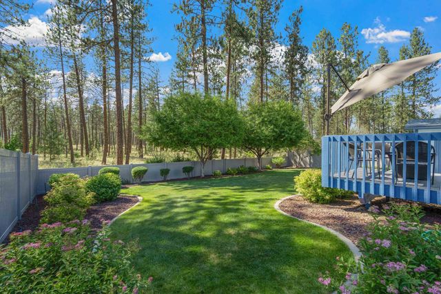 6923 N Douglass St, Spokane, WA 99208