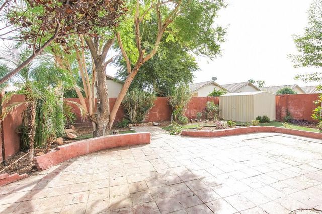 15285 W Melissa Lane, Surprise, AZ 85374