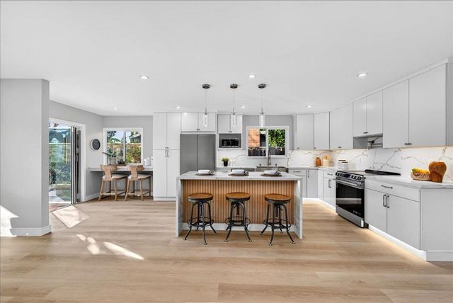 5993 Indian Avenue, San Jose, CA 95123