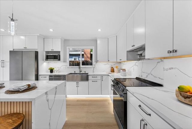 5993 Indian Avenue, San Jose, CA 95123