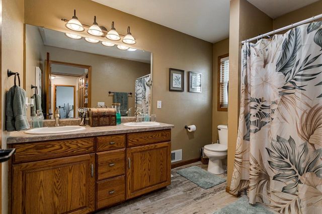 W6074 STRAWFLOWER DRIVE, Appleton, WI 54915