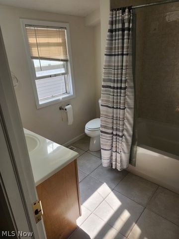 12224 Fairview Court 2, Cleveland, OH 44106