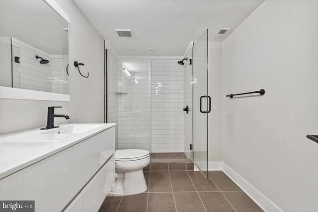 2019 N COLLEGE AVE, Philadelphia, PA 19121