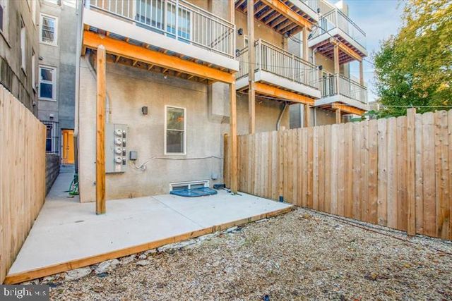 2019 N COLLEGE AVE, Philadelphia, PA 19121