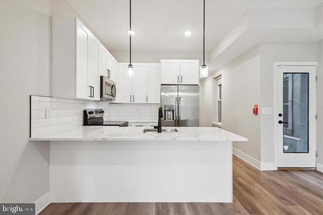 2019 N COLLEGE AVE, Philadelphia, PA 19121