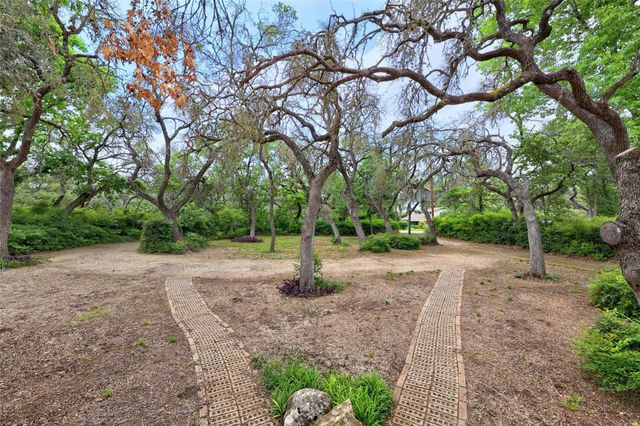 7305 Albert RD, Austin, TX 78745