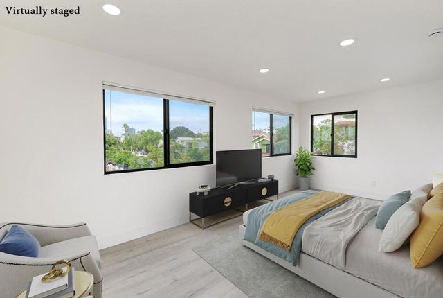 244 26Th St, San Diego, CA 92102